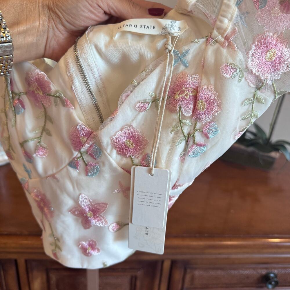 Altar’d State Ambrose Floral Embroidered Top & Skirt Set NWT Small - Picture 10 of 14